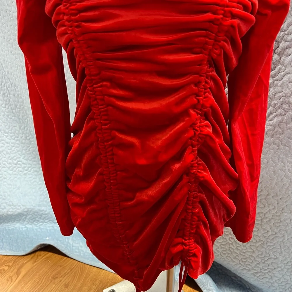 Ruched bodycon dress - Picture 7 of 11